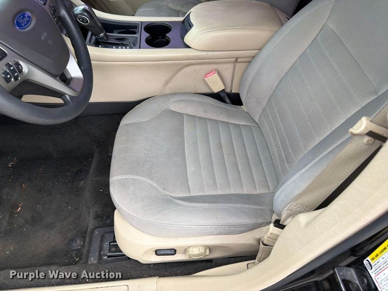 image for item EL0090 2013 Ford Taurus 