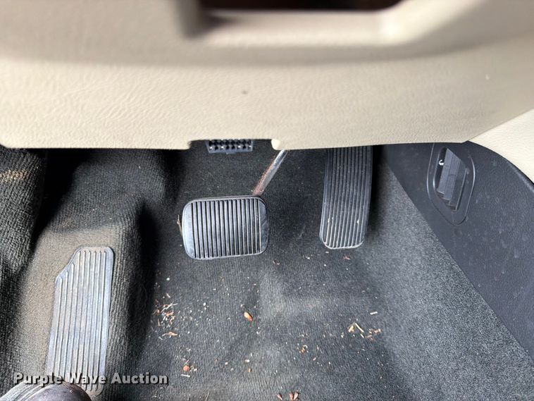 image for item EL0090 2013 Ford Taurus 