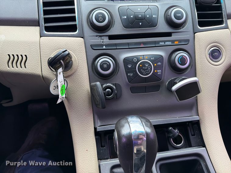 image for item EL0090 2013 Ford Taurus 