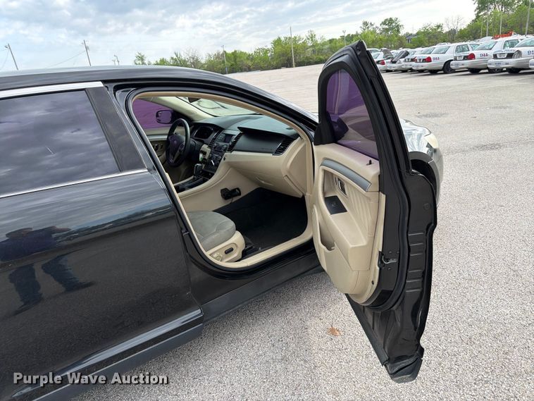 image for item EL0090 2013 Ford Taurus 