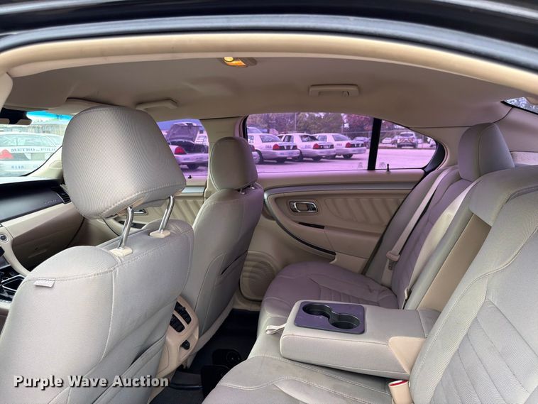 image for item EL0090 2013 Ford Taurus 