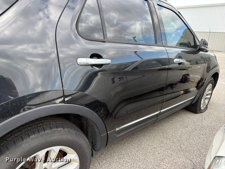 image for item EL0091 2013 Ford Explorer SUV