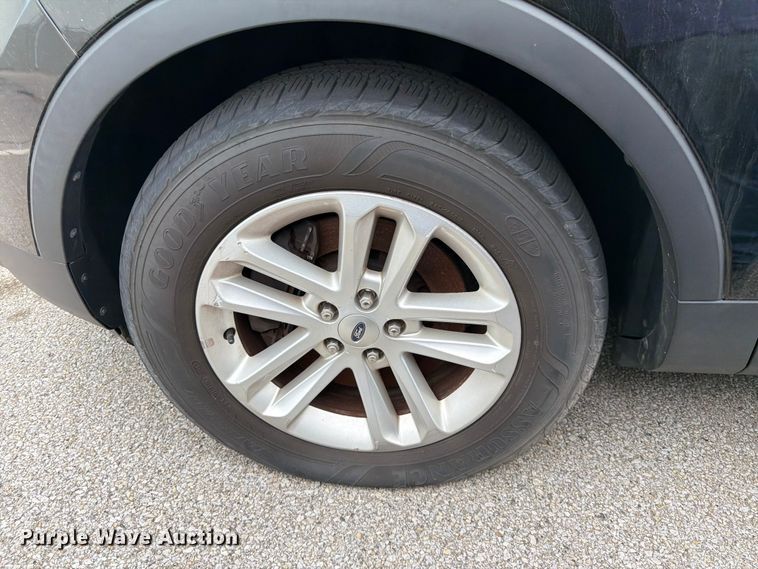 image for item EL0091 2013 Ford Explorer SUV