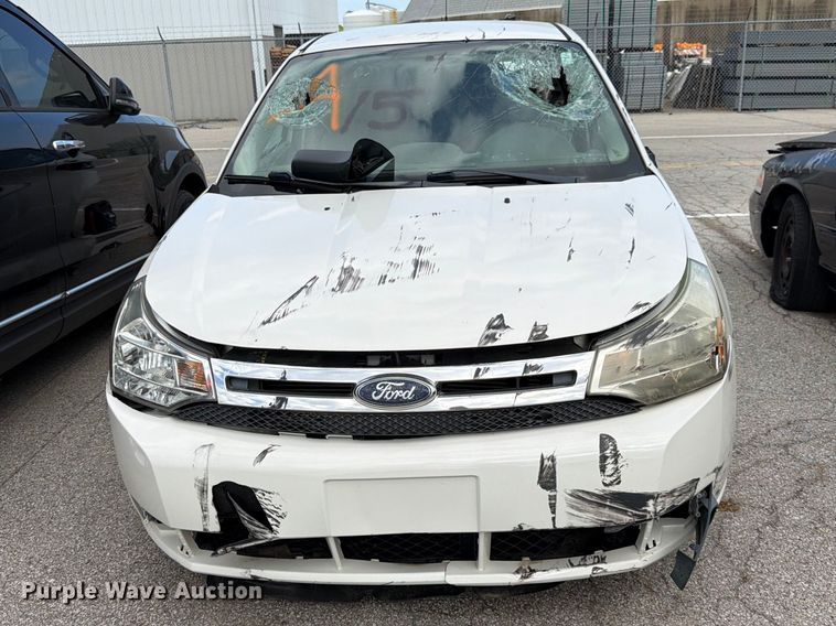 image for item EL0092 2010 Ford Focus 