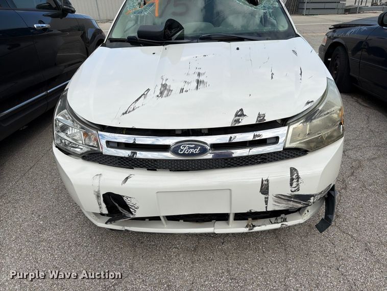 image for item EL0092 2010 Ford Focus 