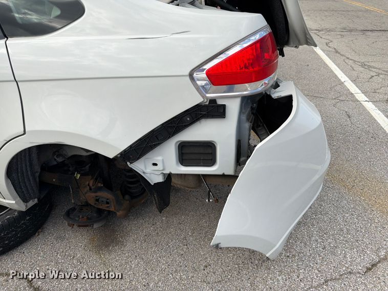 image for item EL0092 2010 Ford Focus 