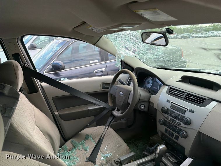 image for item EL0092 2010 Ford Focus 