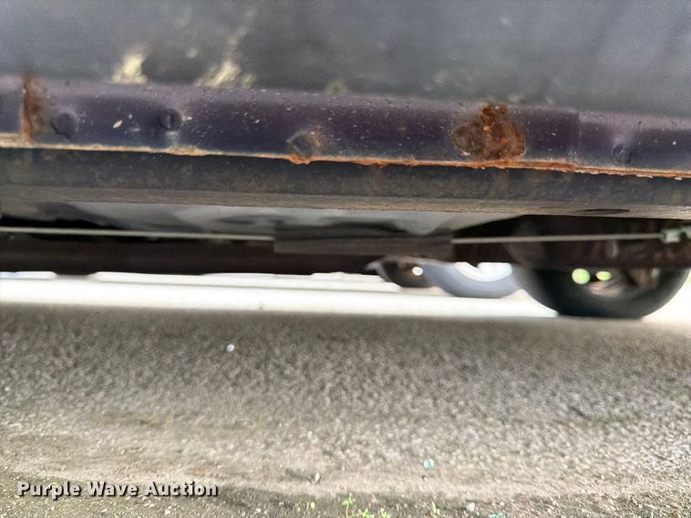 image for item EL0093 2003 Ford Crown Victoria 