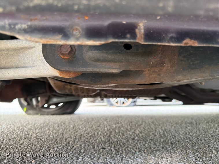 image for item EL0093 2003 Ford Crown Victoria 