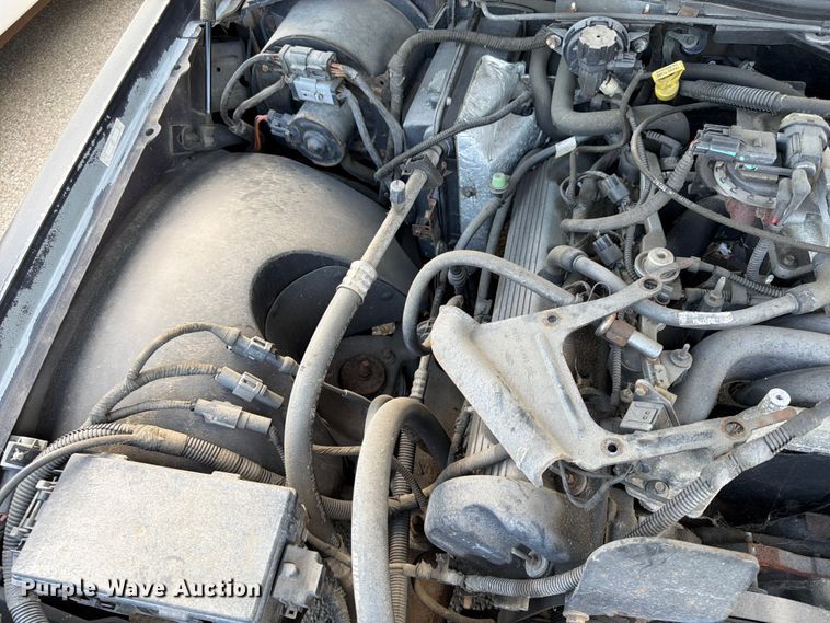 image for item EL0093 2003 Ford Crown Victoria 