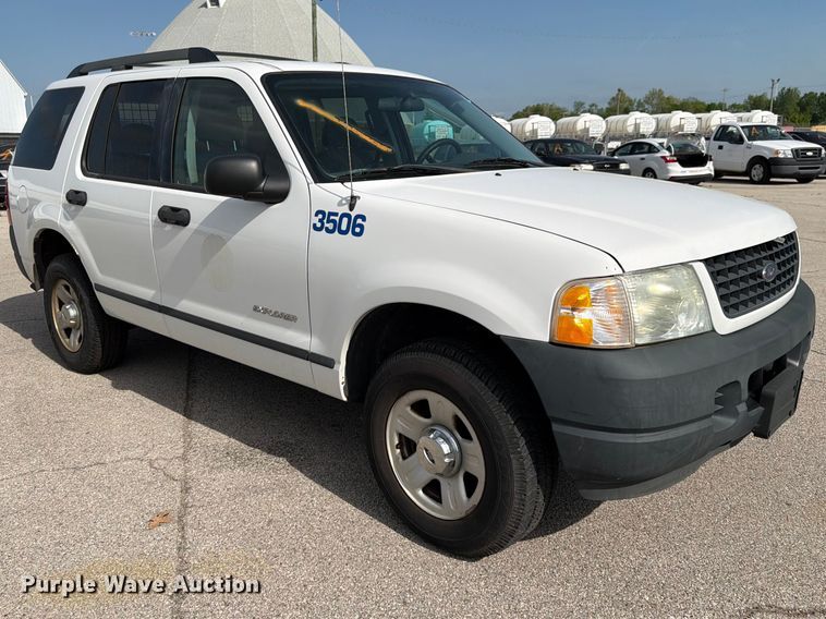 image for item EL0094 2005 Ford Explorer SUV