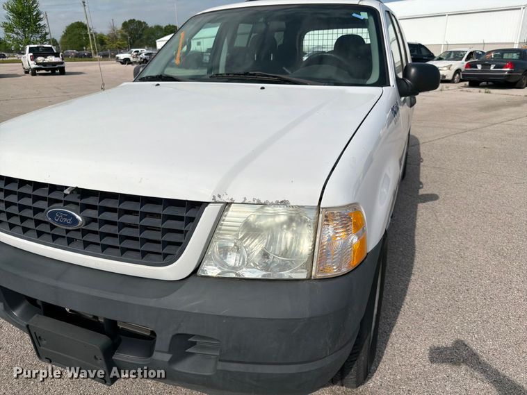 image for item EL0094 2005 Ford Explorer SUV