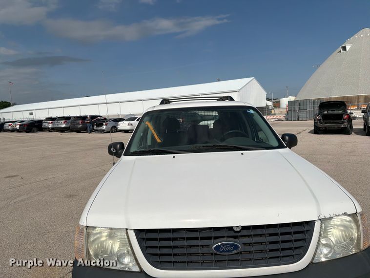 image for item EL0094 2005 Ford Explorer SUV