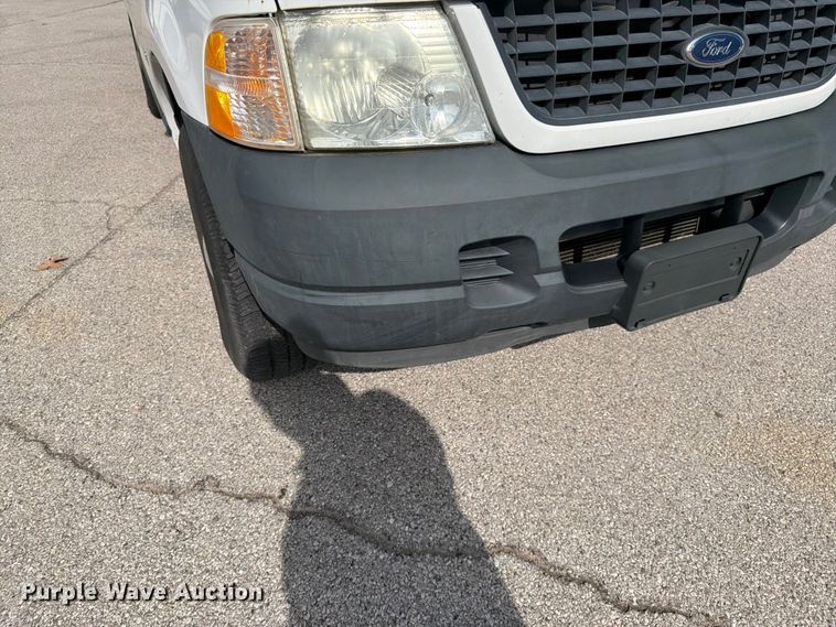 image for item EL0094 2005 Ford Explorer SUV