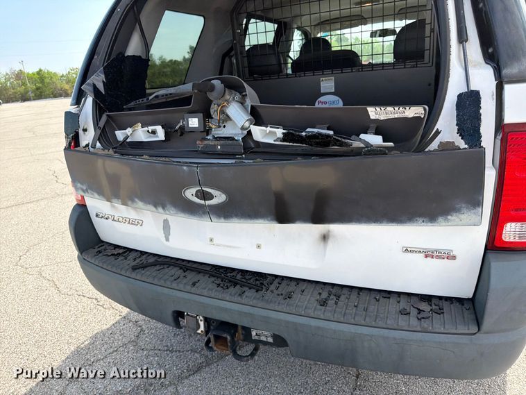image for item EL0094 2005 Ford Explorer SUV