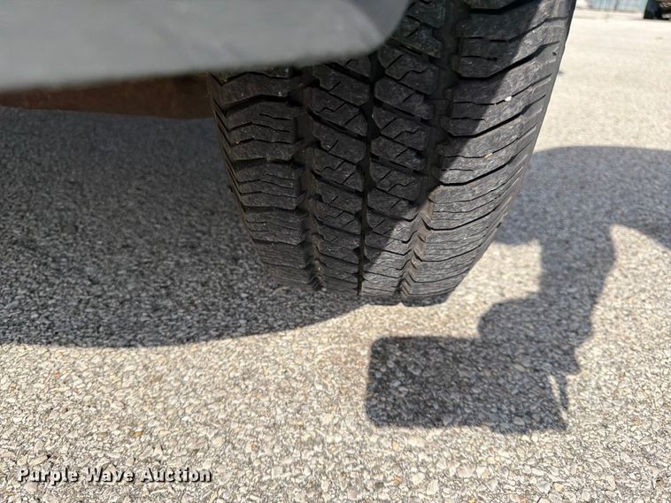 image for item EL0094 2005 Ford Explorer SUV
