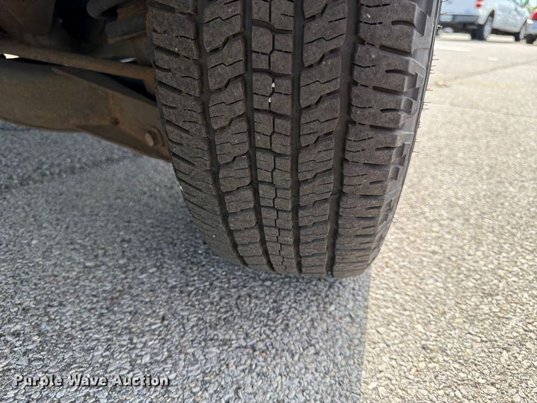 image for item EL0094 2005 Ford Explorer SUV