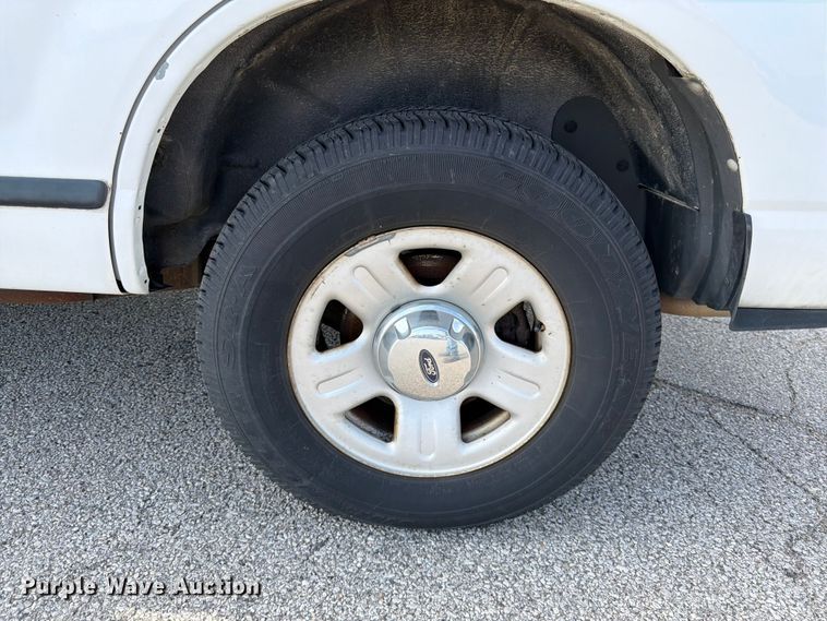 image for item EL0094 2005 Ford Explorer SUV