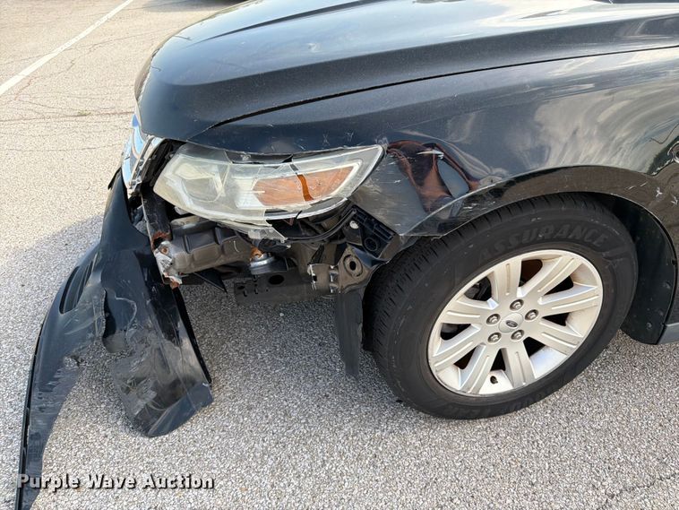 image for item EL0095 2012 Ford Taurus 