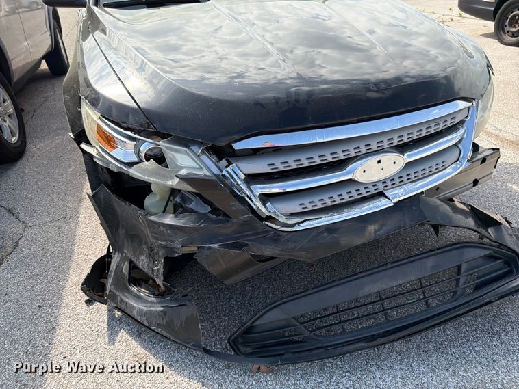 image for item EL0095 2012 Ford Taurus 