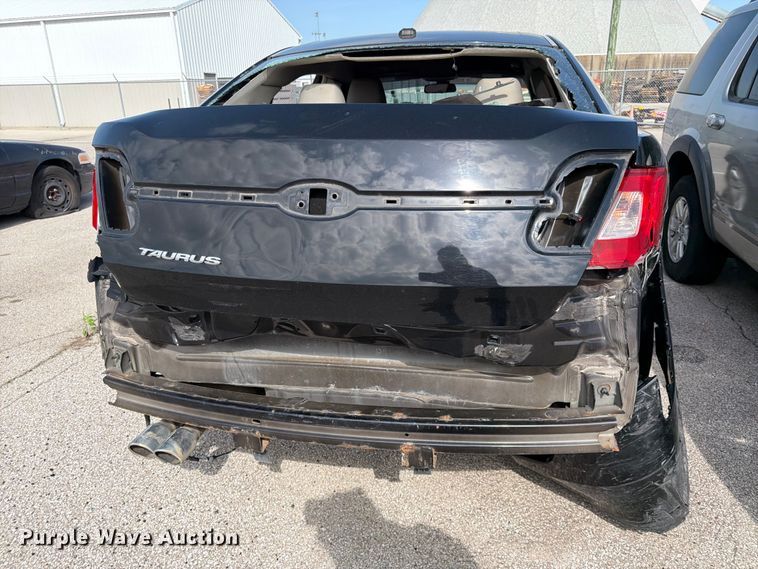 image for item EL0095 2012 Ford Taurus 