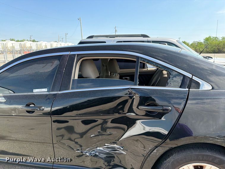 image for item EL0095 2012 Ford Taurus 