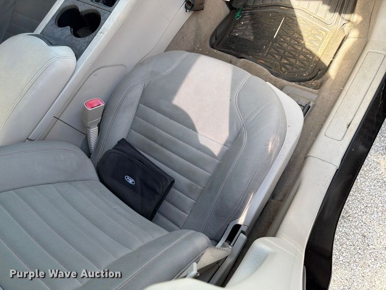 image for item EL0095 2012 Ford Taurus 