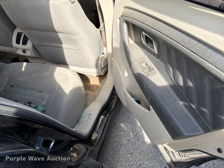 image for item EL0095 2012 Ford Taurus 