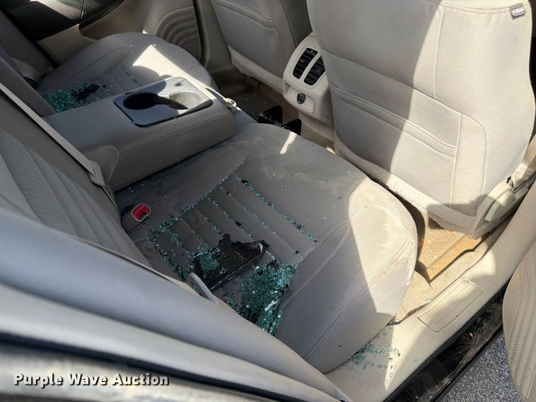 image for item EL0095 2012 Ford Taurus 