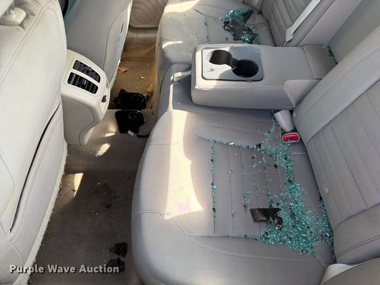 image for item EL0095 2012 Ford Taurus 