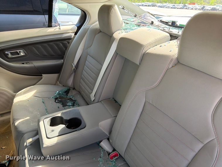 image for item EL0095 2012 Ford Taurus 