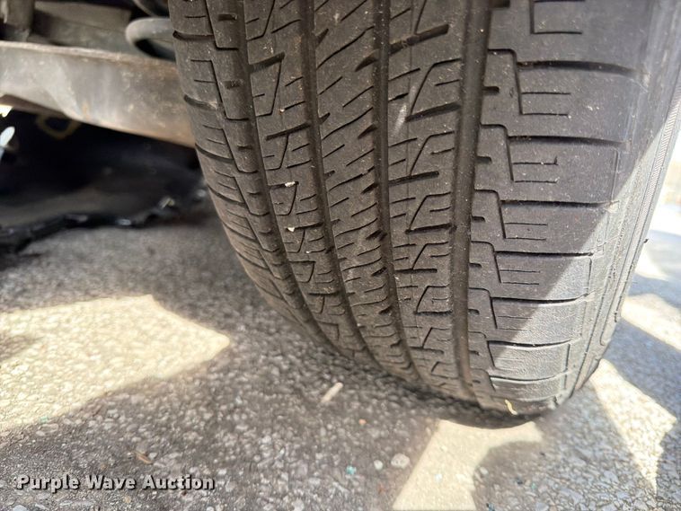 image for item EL0095 2012 Ford Taurus 