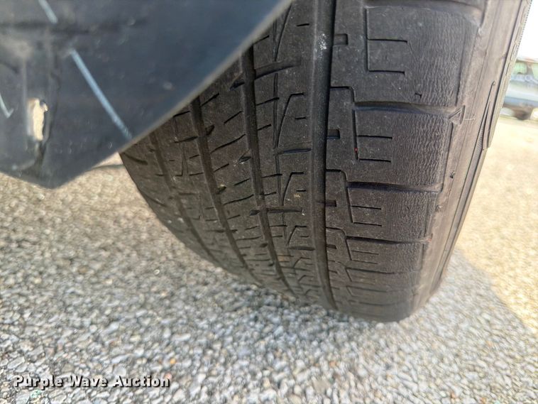 image for item EL0095 2012 Ford Taurus 