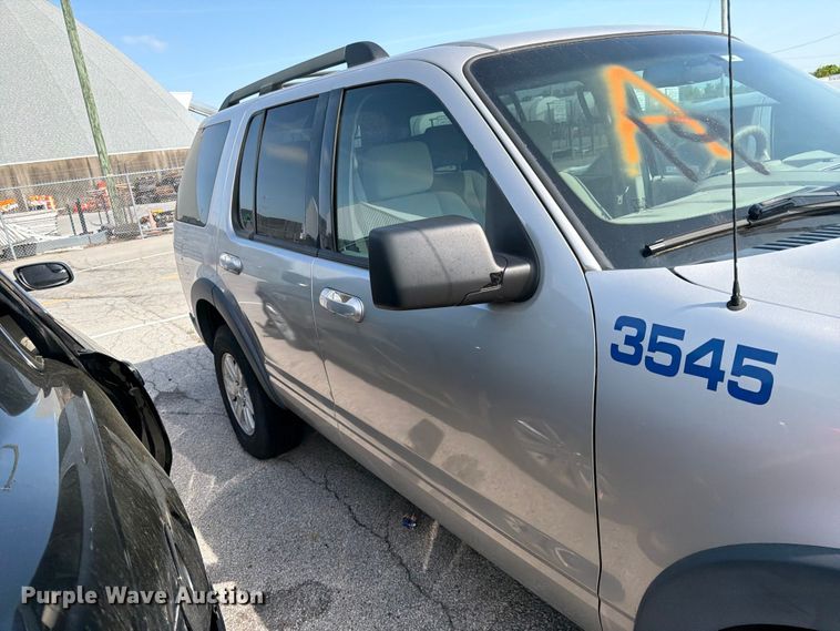 image for item EL0096 2007 Ford Explorer SUV
