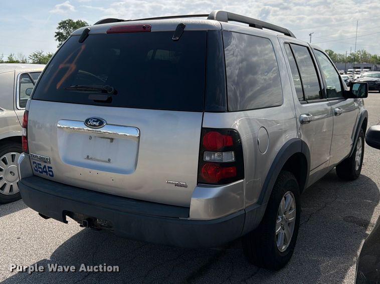 image for item EL0096 2007 Ford Explorer SUV