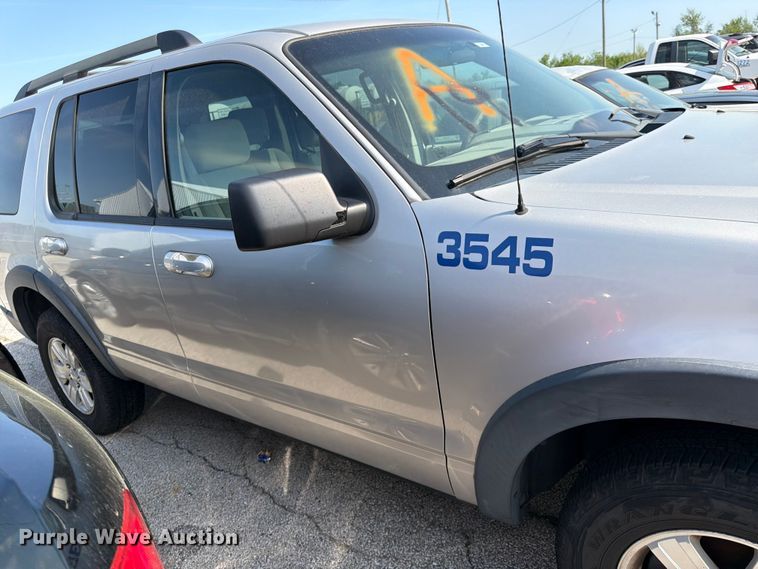 image for item EL0096 2007 Ford Explorer SUV
