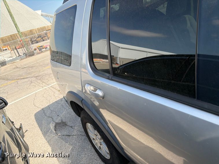 image for item EL0096 2007 Ford Explorer SUV