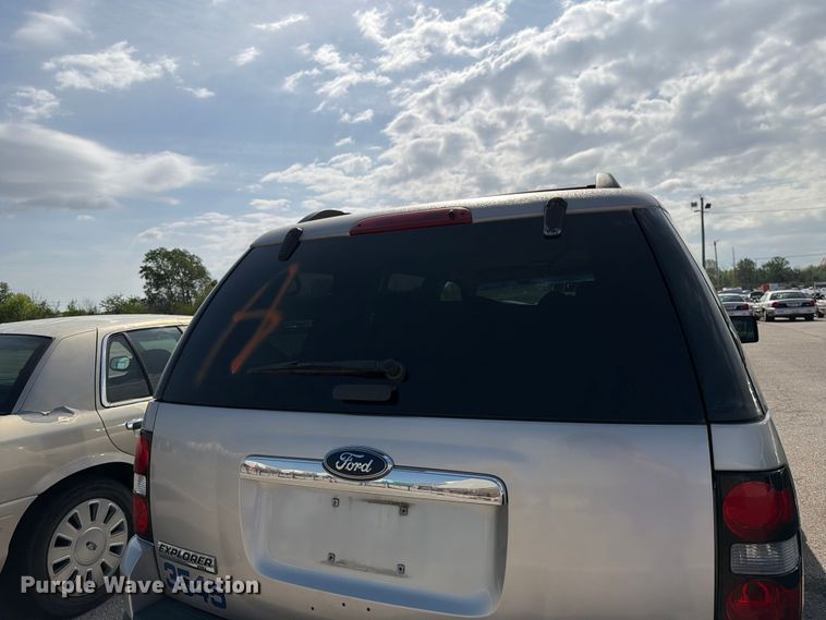 image for item EL0096 2007 Ford Explorer SUV