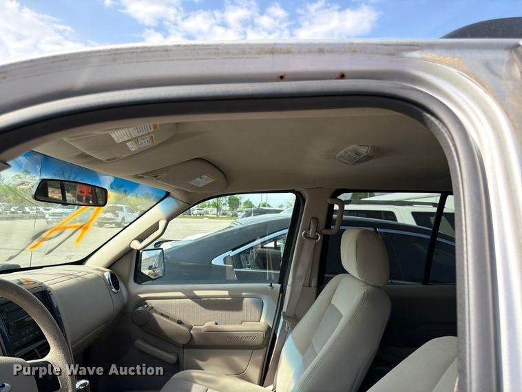 image for item EL0096 2007 Ford Explorer SUV