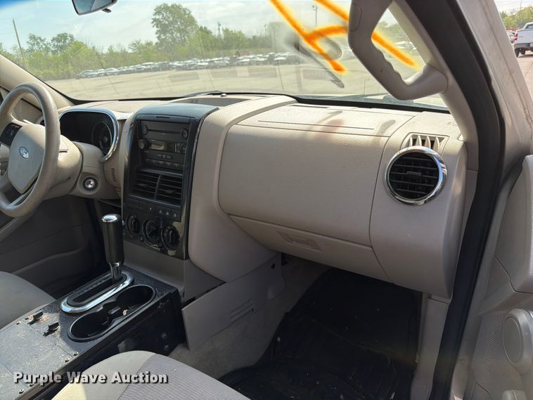image for item EL0096 2007 Ford Explorer SUV