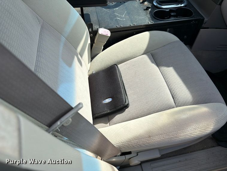 image for item EL0096 2007 Ford Explorer SUV