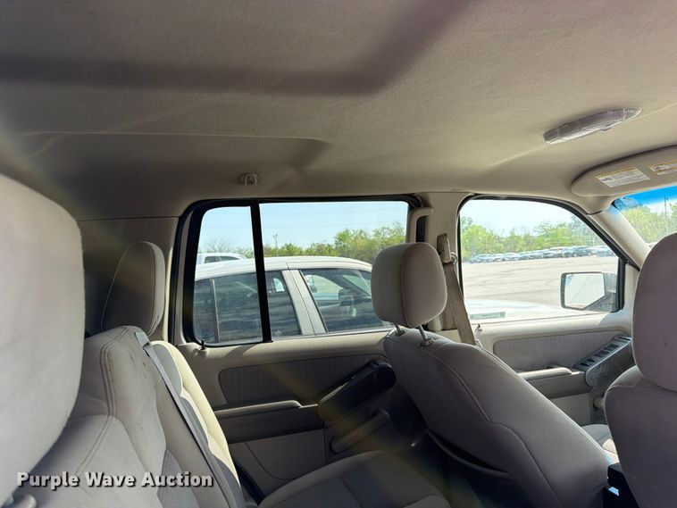 image for item EL0096 2007 Ford Explorer SUV