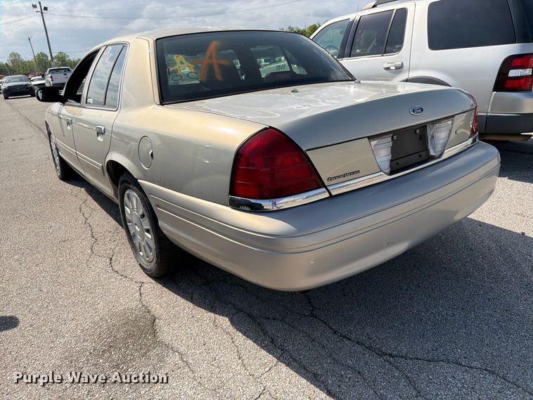 image for item EL0097 2008 Ford Crown Victoria 