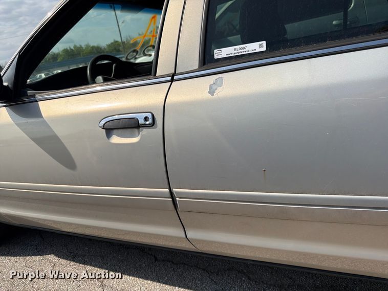 image for item EL0097 2008 Ford Crown Victoria 