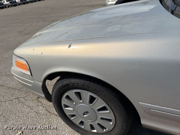 image for item EL0097 2008 Ford Crown Victoria 