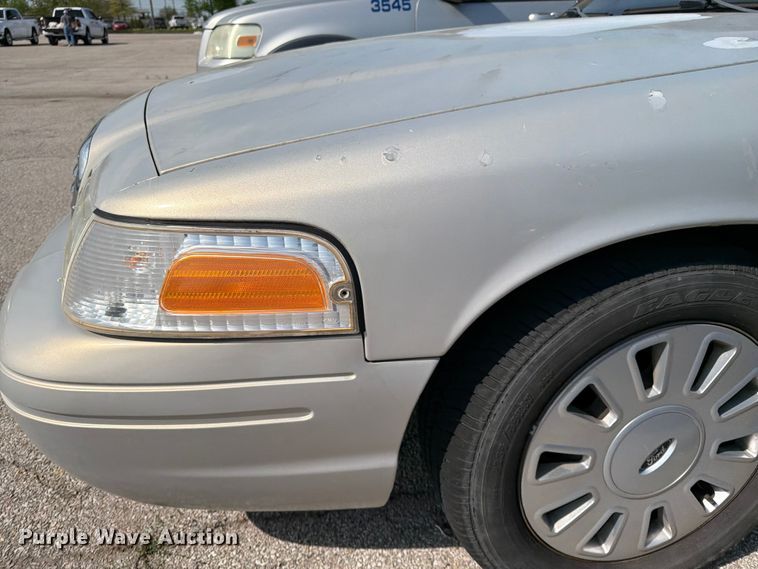 image for item EL0097 2008 Ford Crown Victoria 