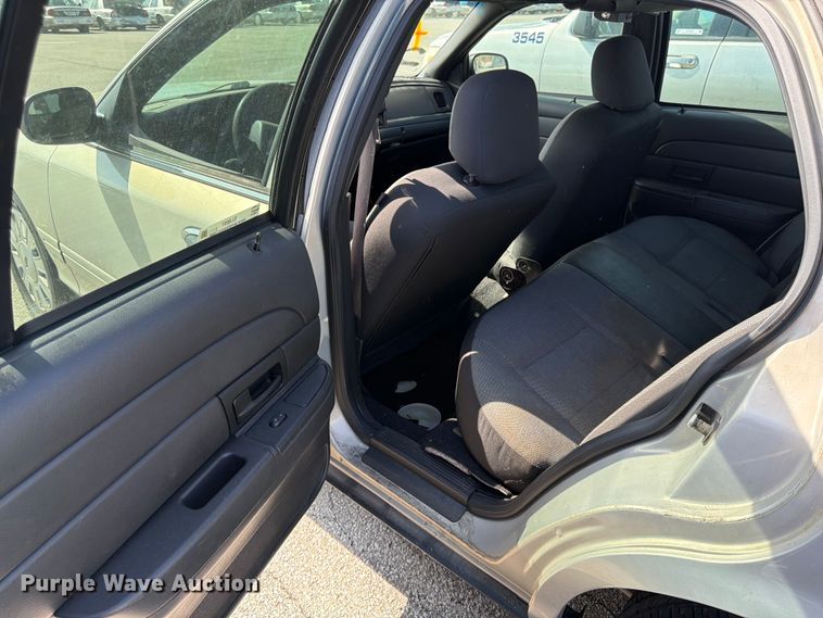 image for item EL0097 2008 Ford Crown Victoria 