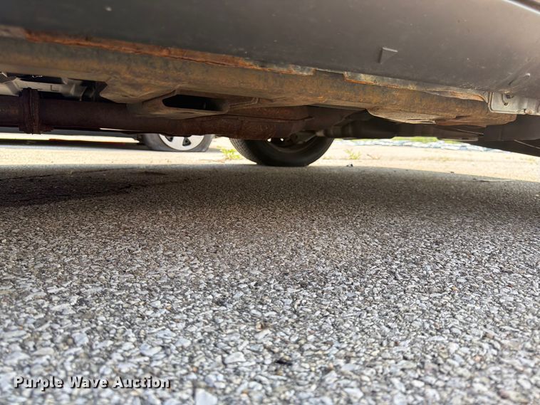 image for item EL0098 2010 Ford Crown Victoria 