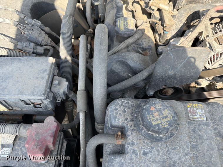 image for item EL0098 2010 Ford Crown Victoria 