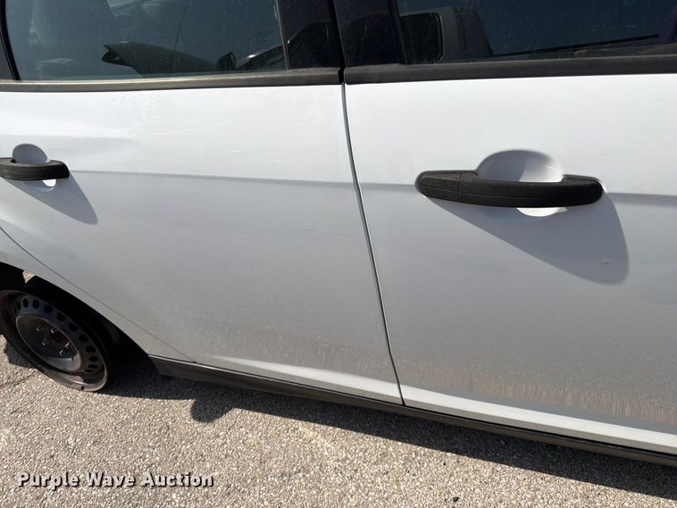 image for item EL0099 2014 Ford Focus 